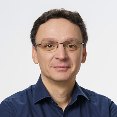 Момчил Василев